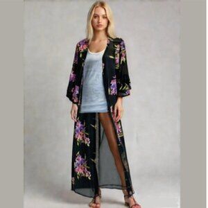 Emerald Black Floral Duster size 1X